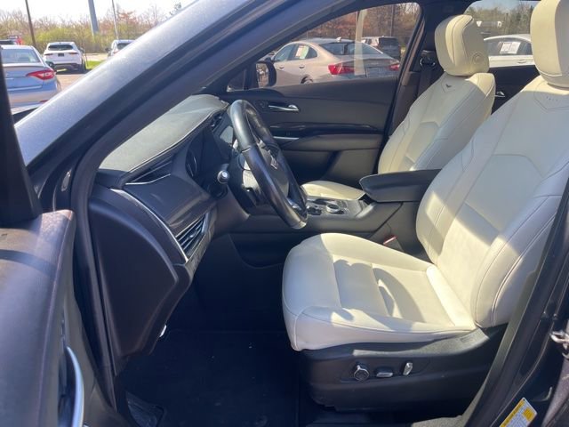 Used 2019 Cadillac XT4 Sport w/ Driver Awareness Package FWD image 11