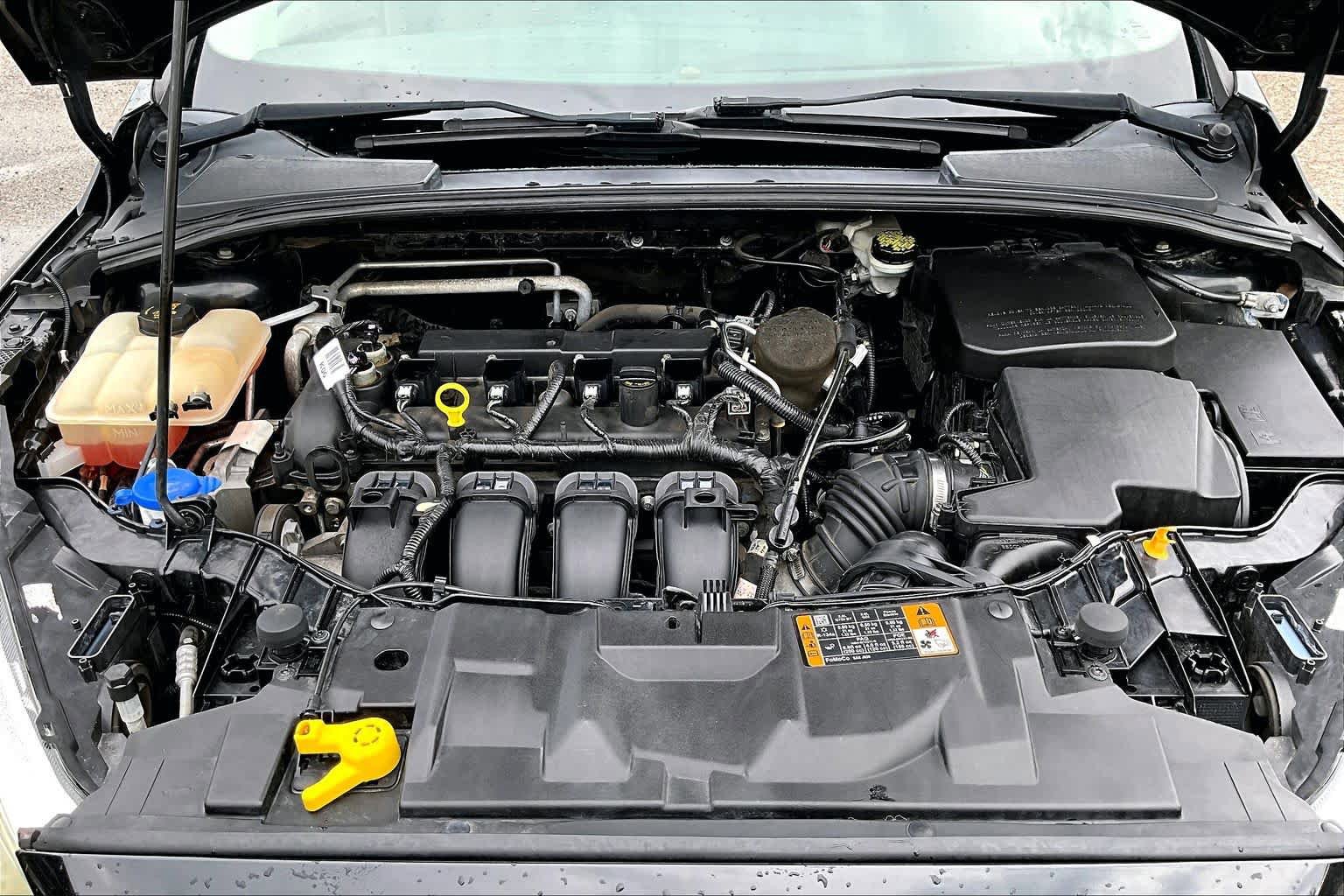 Used 2015 Ford Focus SE FWD image 32