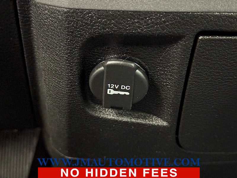 Used 2019 RAM 1500 Express image 35