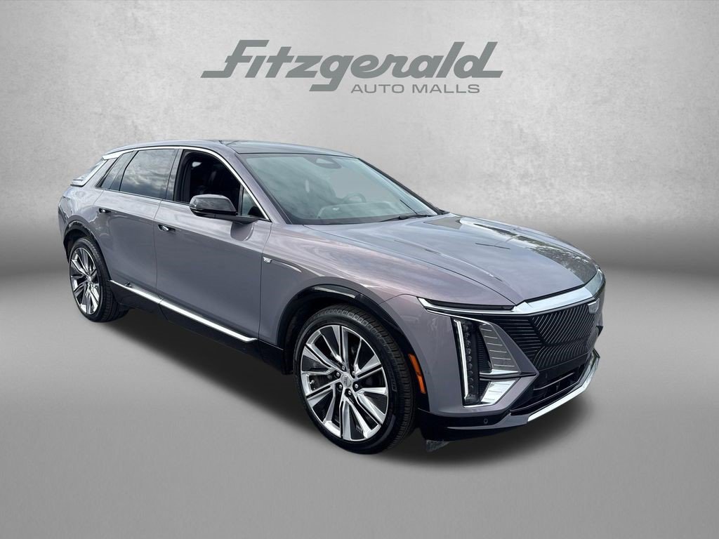 Certified 2025 Cadillac Lyriq Luxury w/ LPO, Floor Liner Package