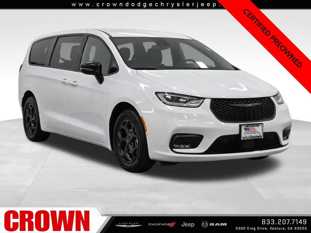 Certified 2024 Chrysler Pacifica Select image 1