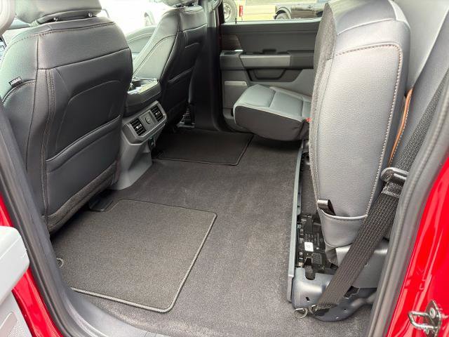 New 2025 Ford F150 Lariat w/ Equipment Group 501A Mid image 33