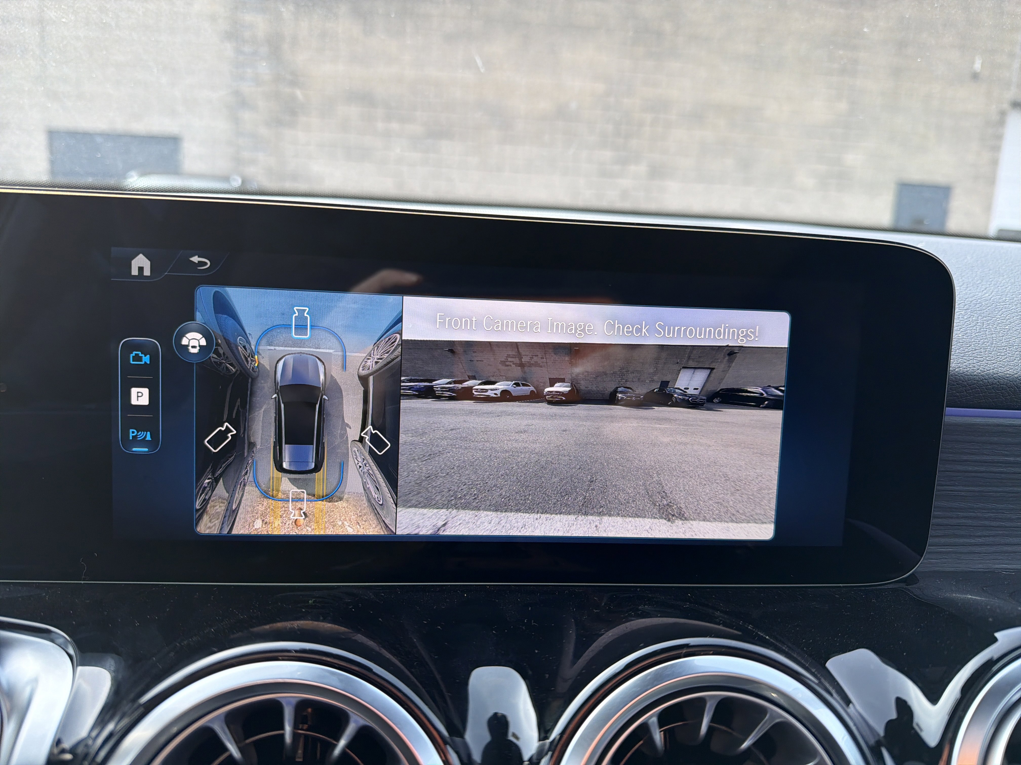 New 2026 Mercedes-Benz GLB 250 4MATIC image 21