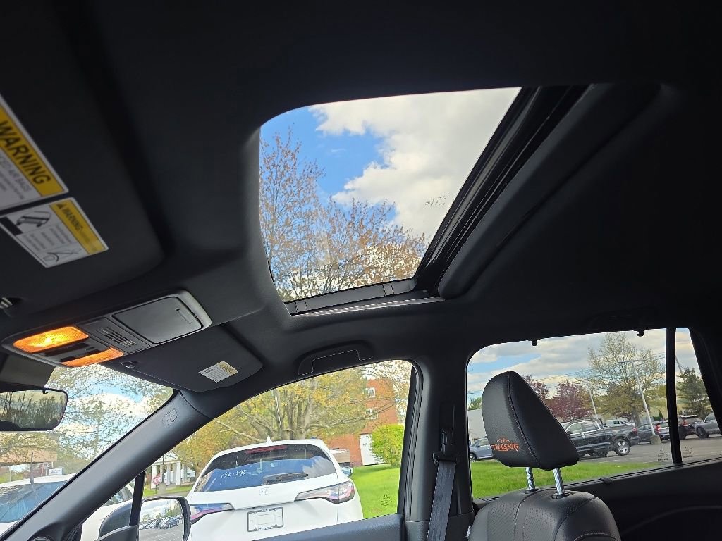 Used 2023 Honda Passport TrailSport image 23