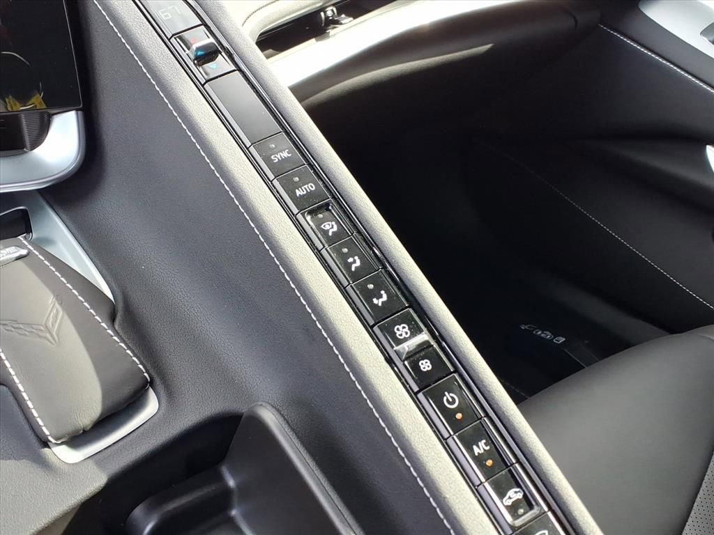 Used 2024 Chevrolet Corvette Stingray Coupe w/ 1LT image 21