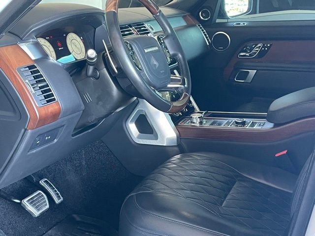 Used 2020 Land Rover Range Rover SV Autobiography Dynamic image 15
