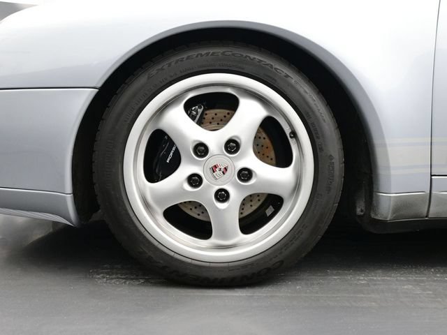 Used 1995 Porsche 911 Carrera RWD image 6