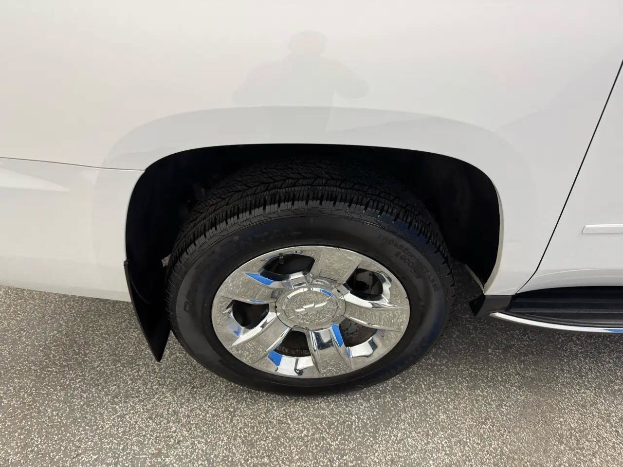 Used 2016 Chevrolet Suburban LTZ AWD/4WD image 31