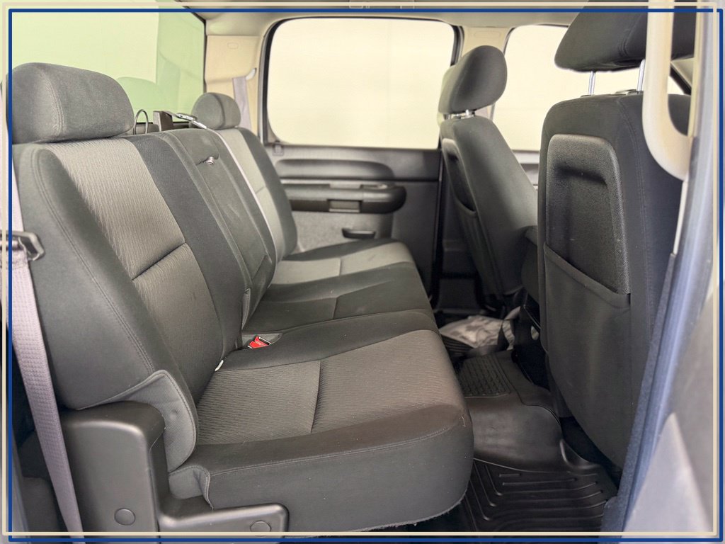 Used 2013 Chevrolet Silverado 2500 LT AWD/4WD image 34