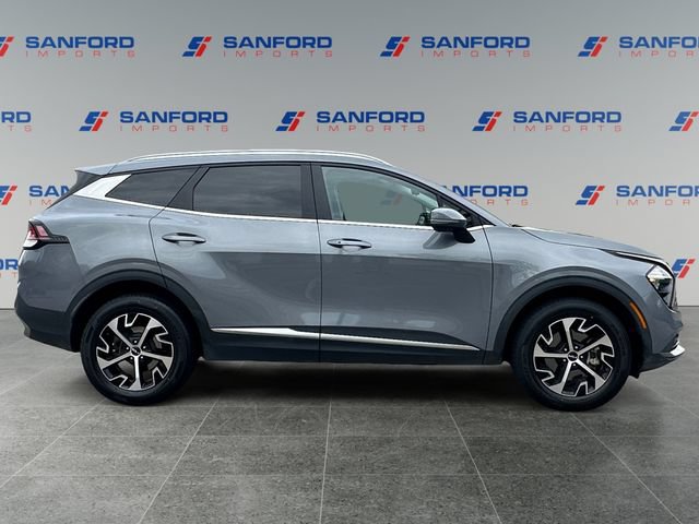 Used 2023 Kia Sportage EX AWD/4WD image 6