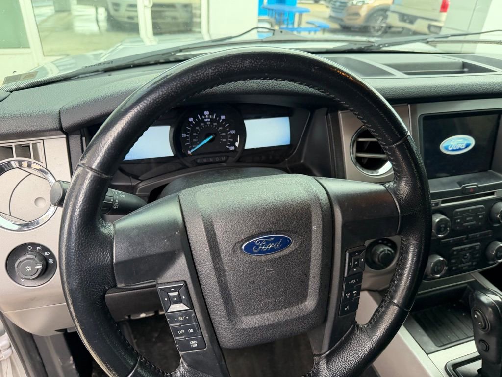 Used 2017 Ford Expedition EL XLT w/ Equipment Group 202A image 12