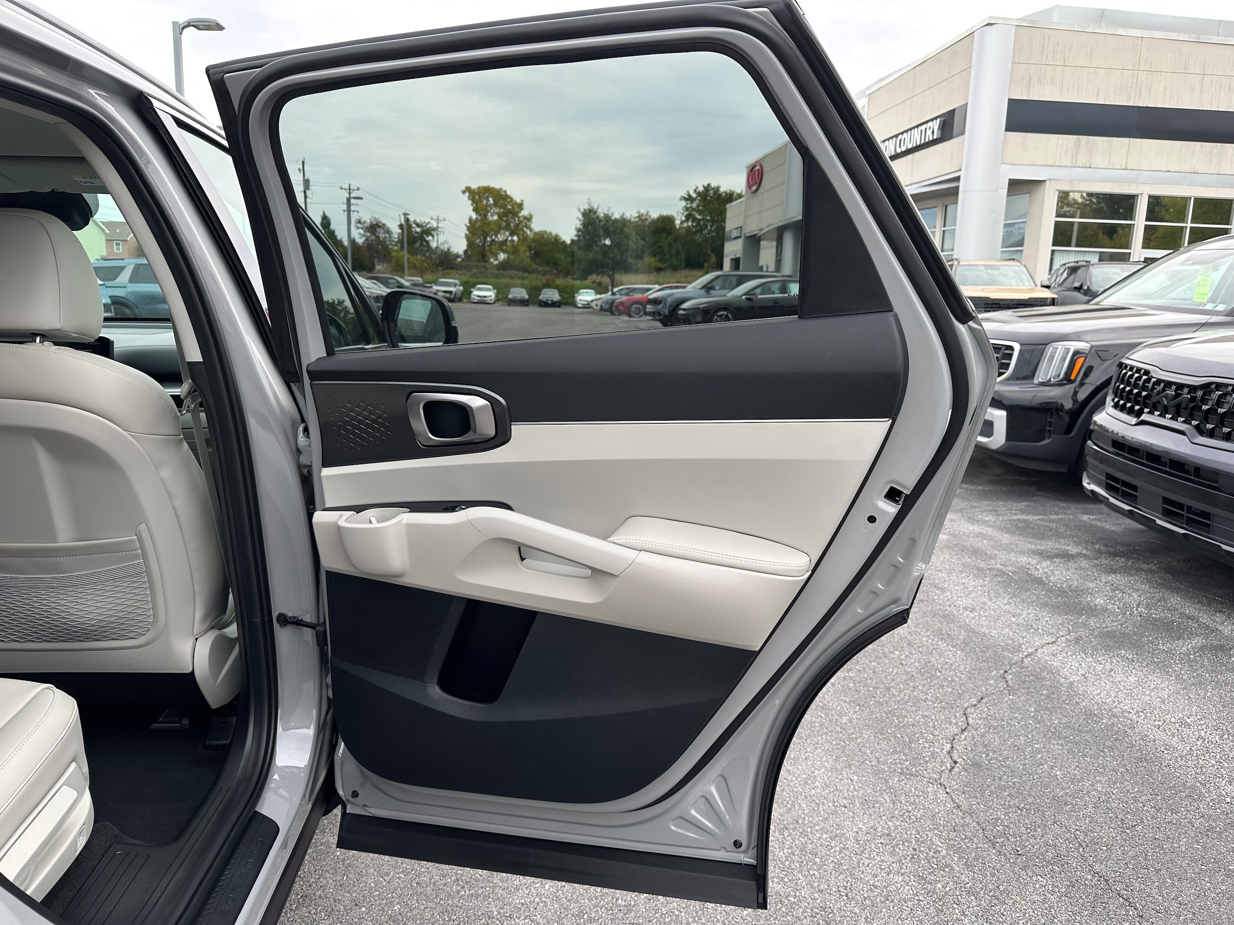 New 2026 Kia Sorento EX AWD/4WD image 19