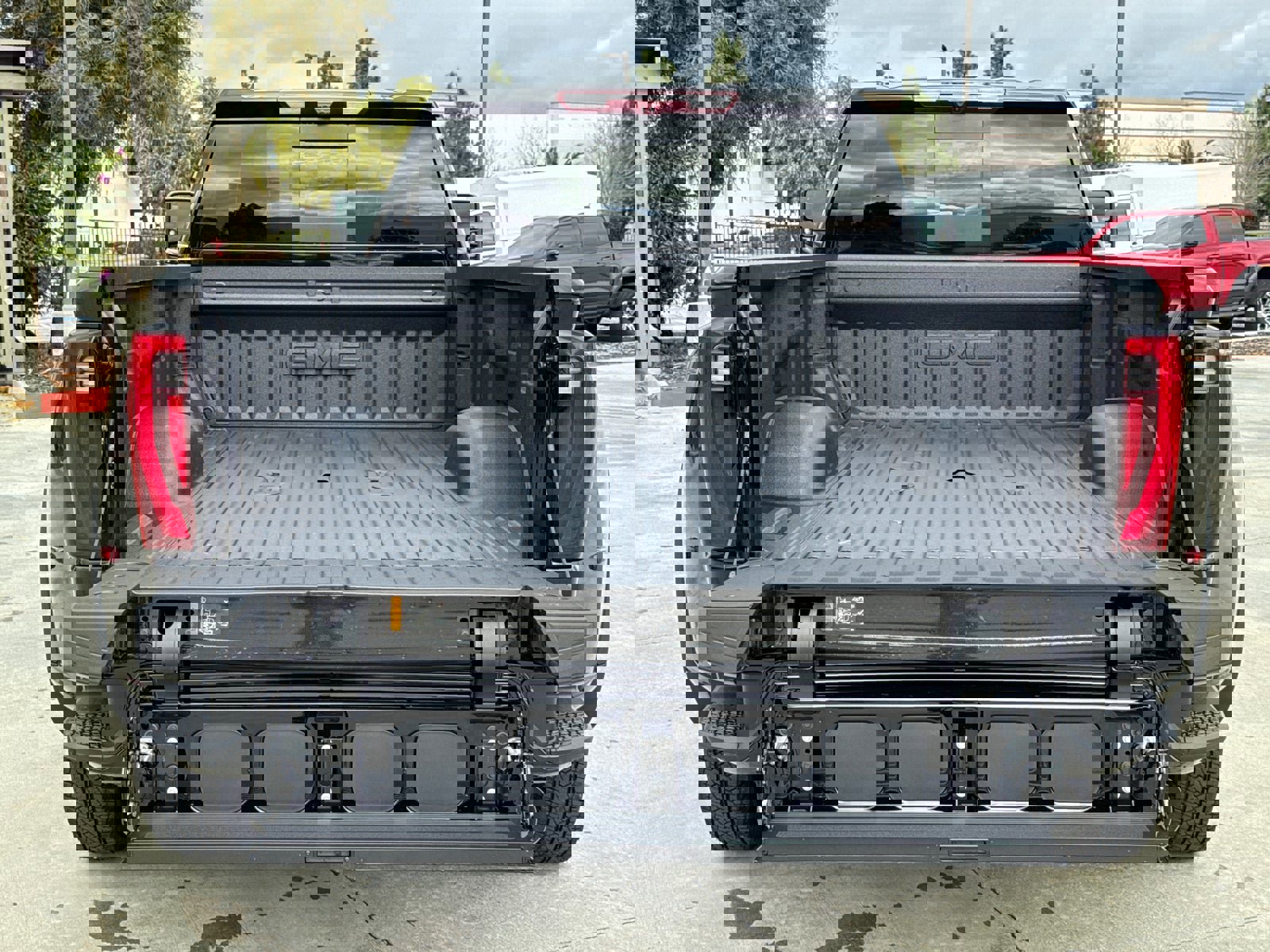 New 2026 GMC Sierra 3500 Denali Ultimate w/ LPO, Black Badging Package image 9