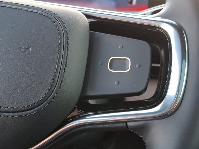 New 2026 Lincoln Nautilus Reserve AWD/4WD image 18