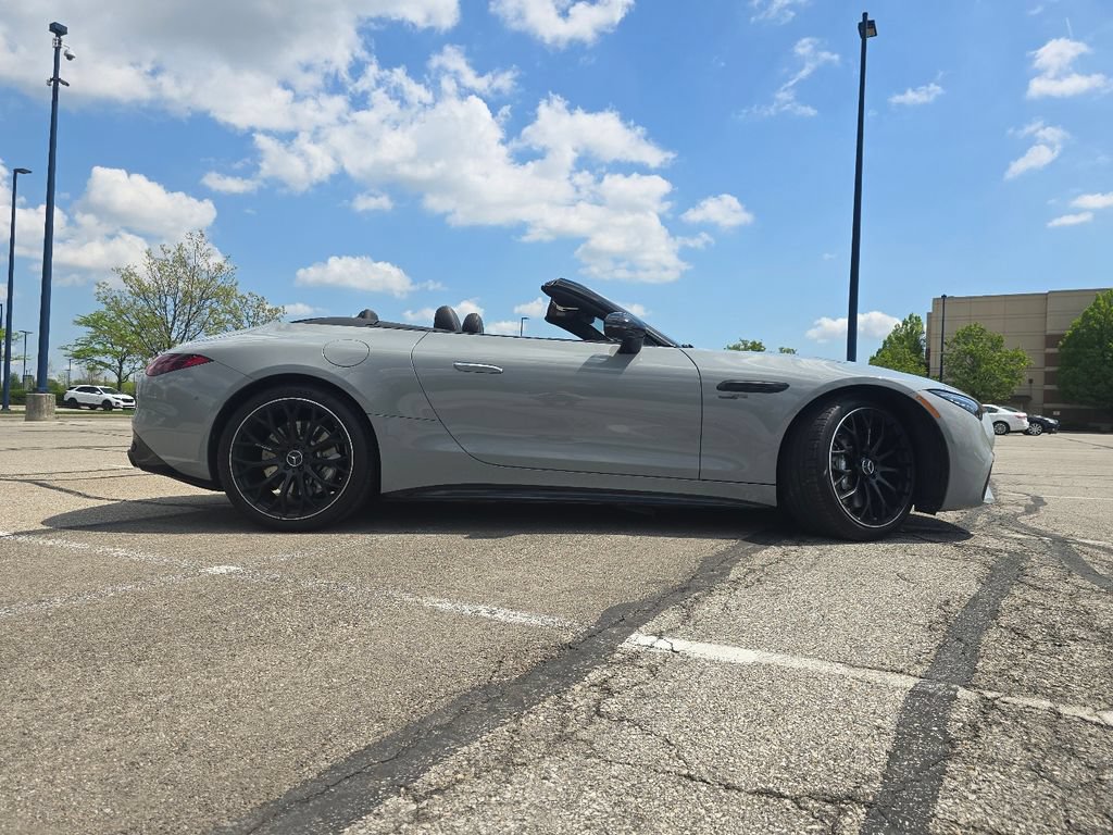 Certified 2024 Mercedes-Benz SL 43 AMG image 17