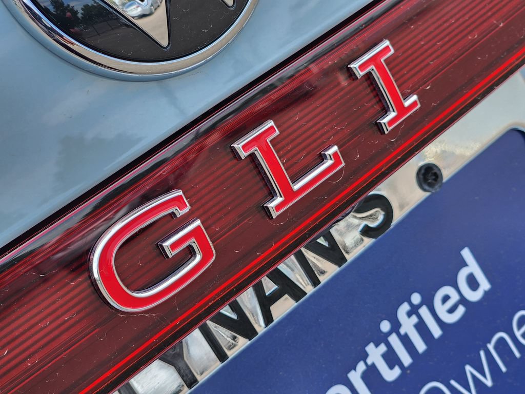 Certified 2025 Volkswagen Jetta GLI Autobahn w/ GLI Black Package FWD image 8