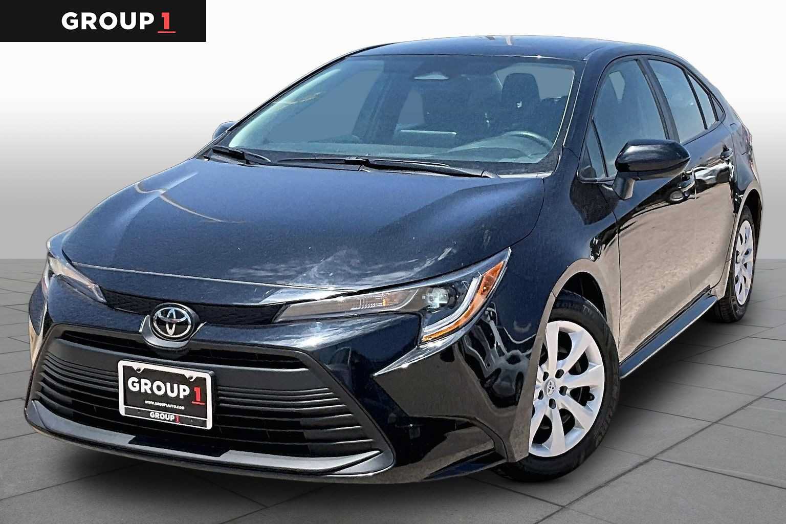 Used 2024 Toyota Corolla LE FWD video 1