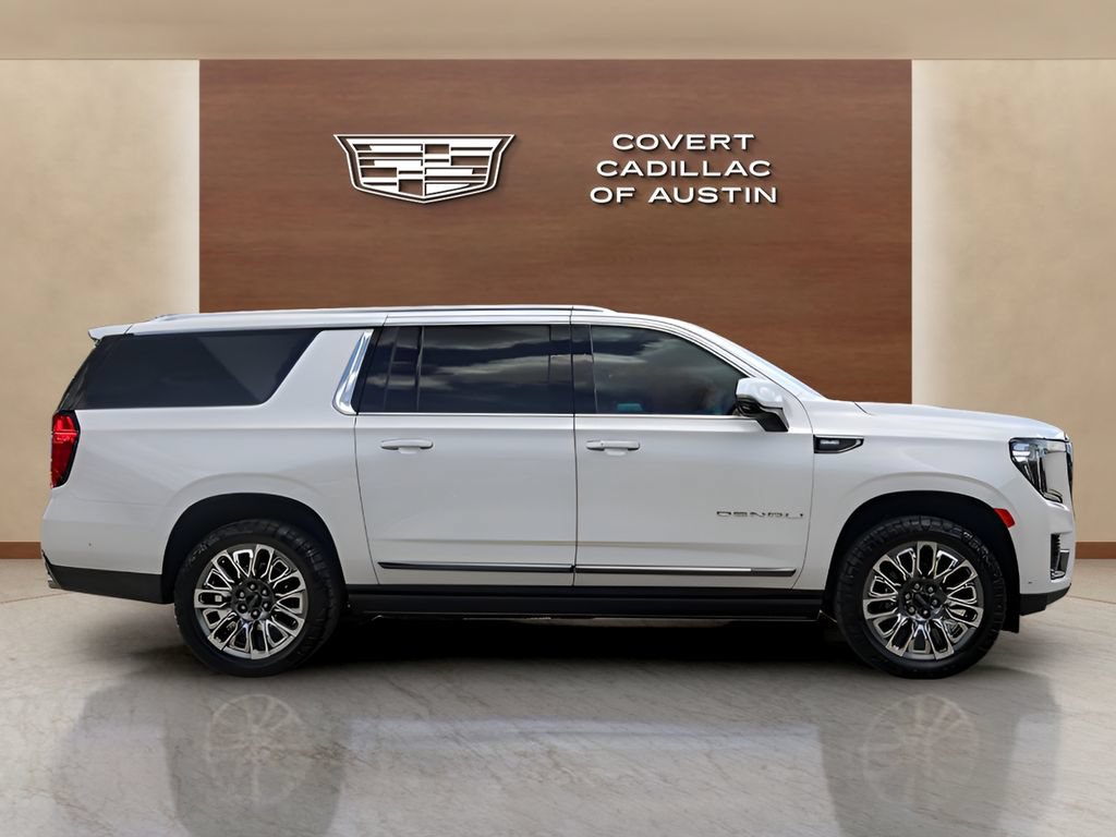 Used 2024 GMC Yukon XL Denali Ultimate AWD/4WD image 5