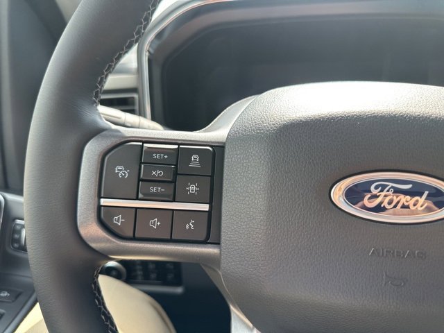 New 2025 Ford F250 Lariat w/ Lariat Ultimate Package image 38