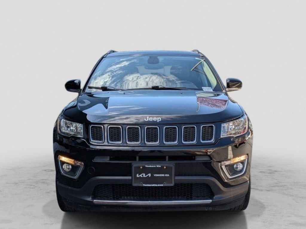 Used 2018 Jeep Compass Limited w/ Navigation Group image 3