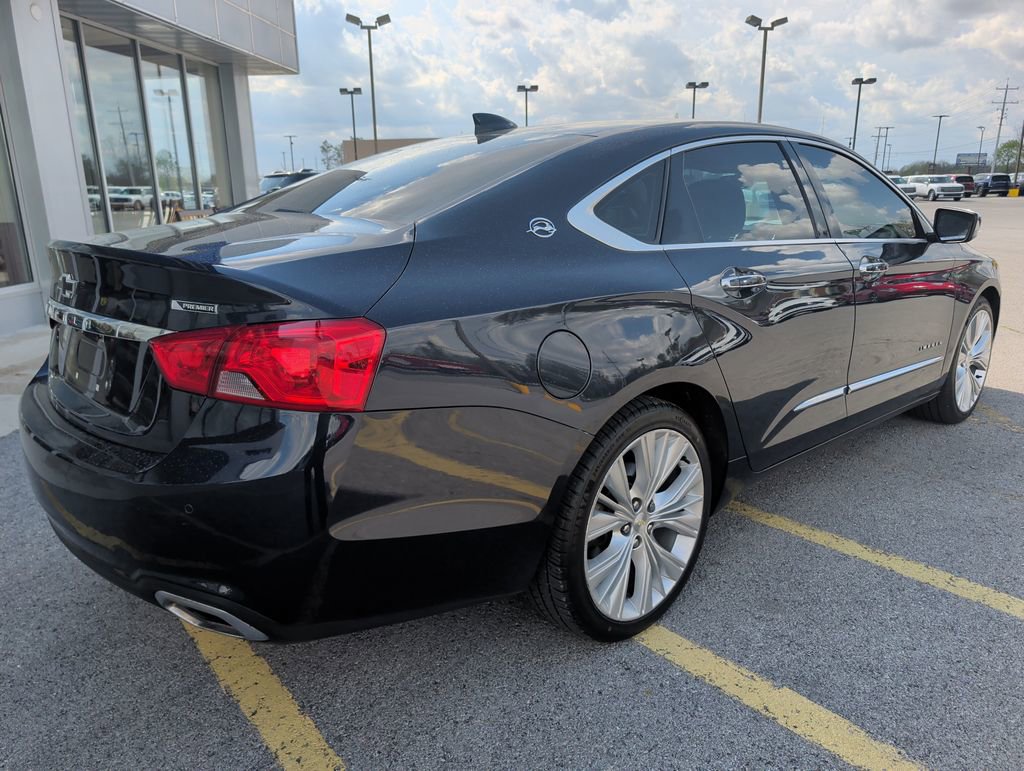 Used 2017 Chevrolet Impala Premier w/ Enhanced Convenience Package image 7