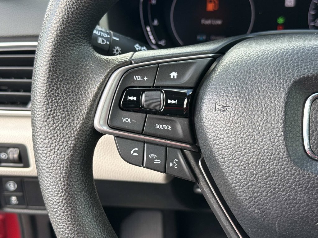 Used 2020 Honda Accord LX image 38