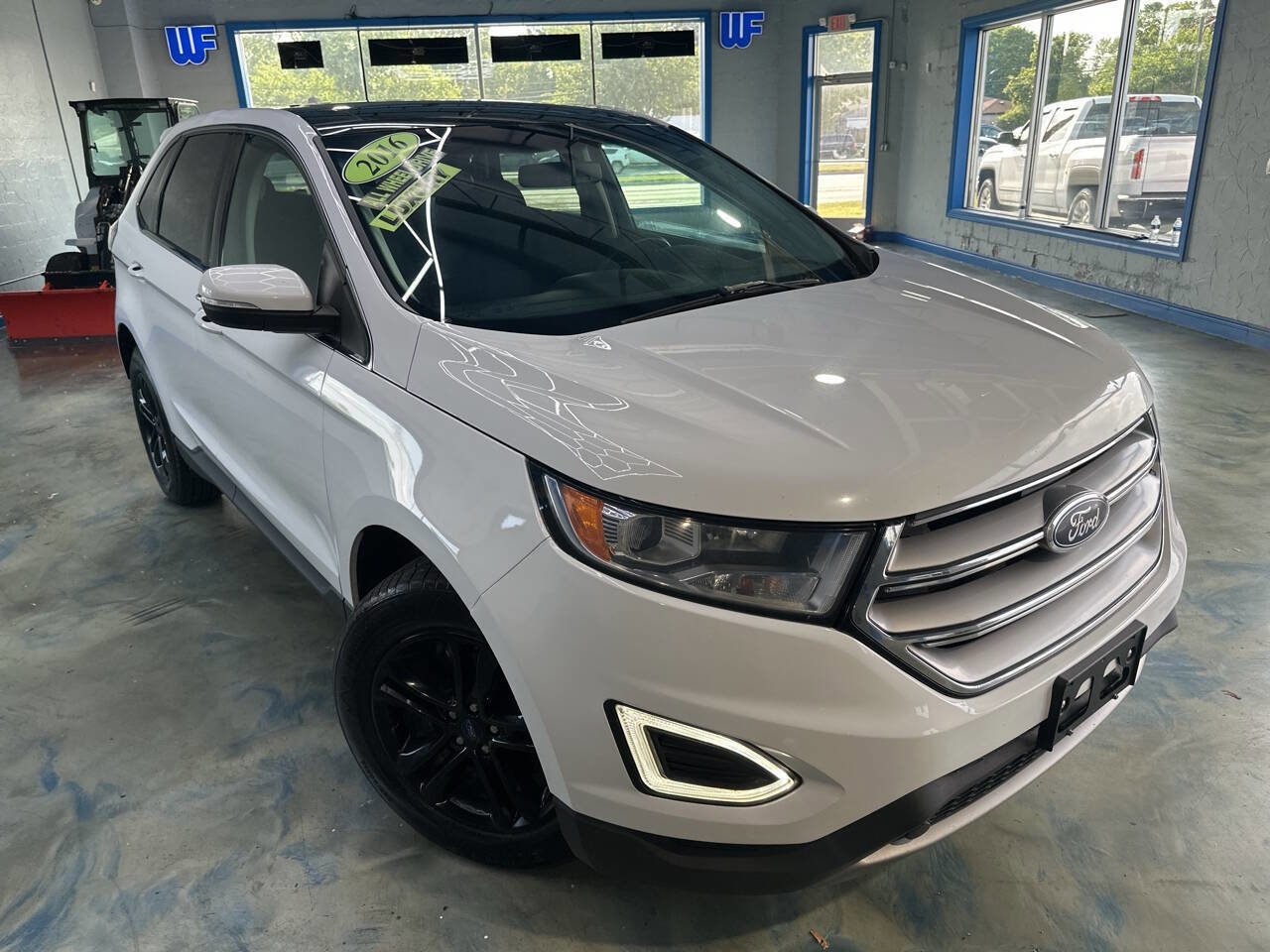 Used 2016 Ford Edge SEL w/ Canadian Touring Package AWD/4WD image 7