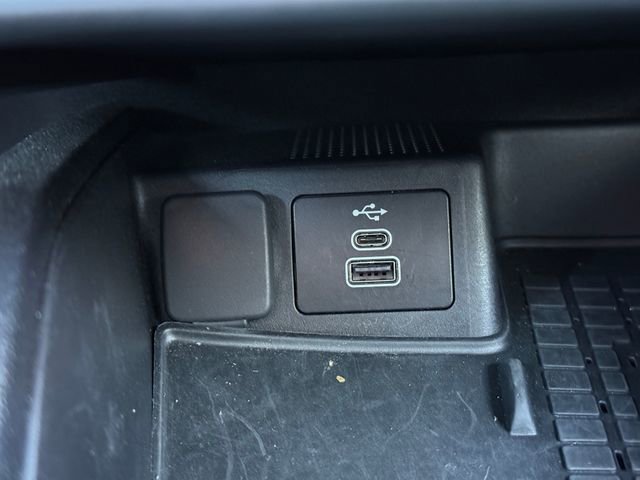 Used 2025 Ford Bronco Sport Outer Banks w/ Outer Banks Tech Package+ AWD/4WD image 14