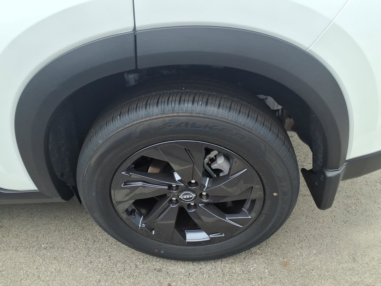 New 2026 Nissan Rogue SV FWD image 11