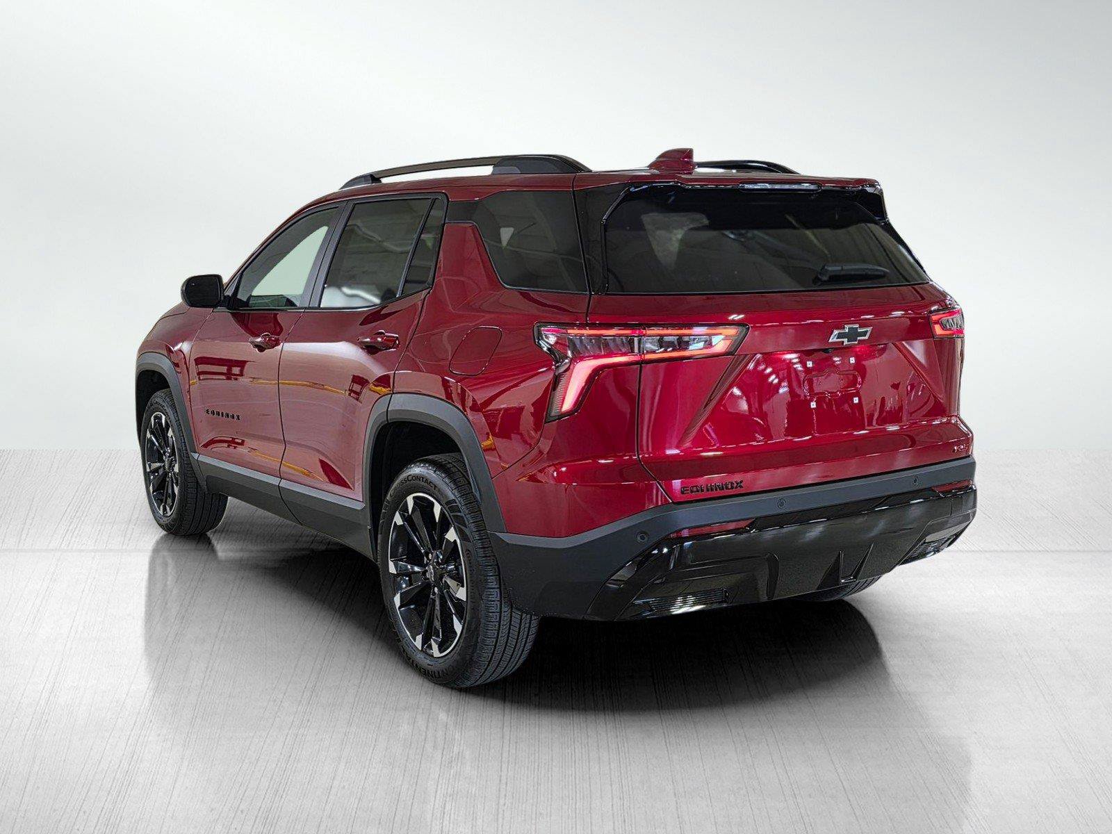 New 2027 Chevrolet Equinox RS w/ Convenience Package III FWD image 5