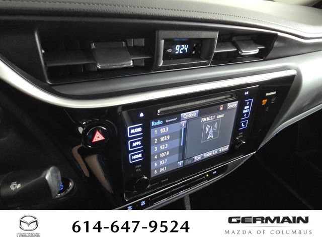 Used 2017 Toyota Corolla SE w/ SE Premium Package FWD image 26