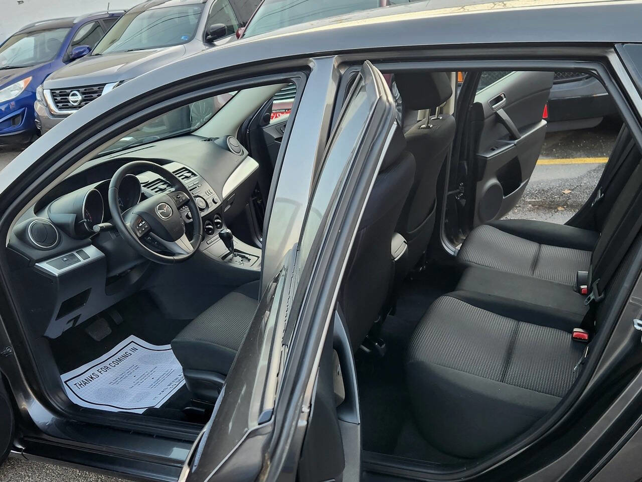 Used 2012 MAZDA MAZDA3 i Touring image 3