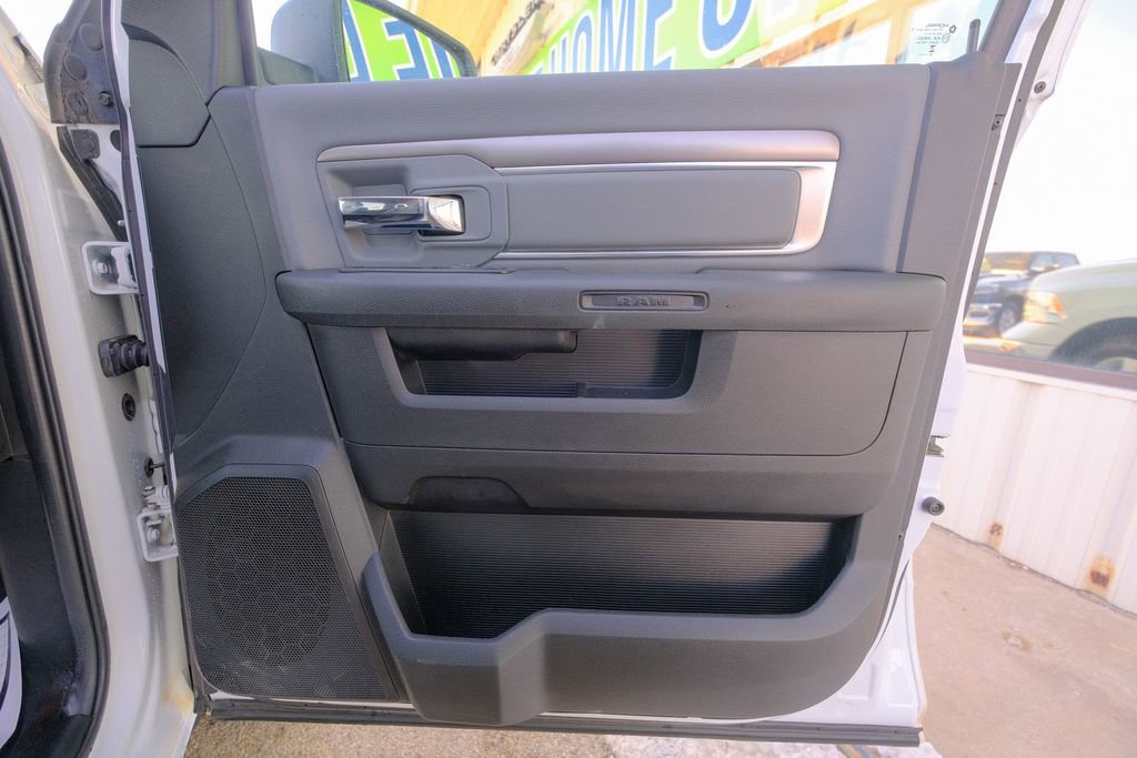 Used 2023 RAM 1500 Classic SLT w/ Electronics Group image 15