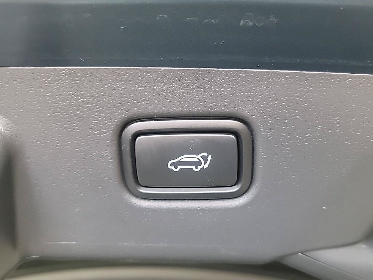 Used 2025 Kia Niro Wind w/ Wind Preserve Package FWD image 10