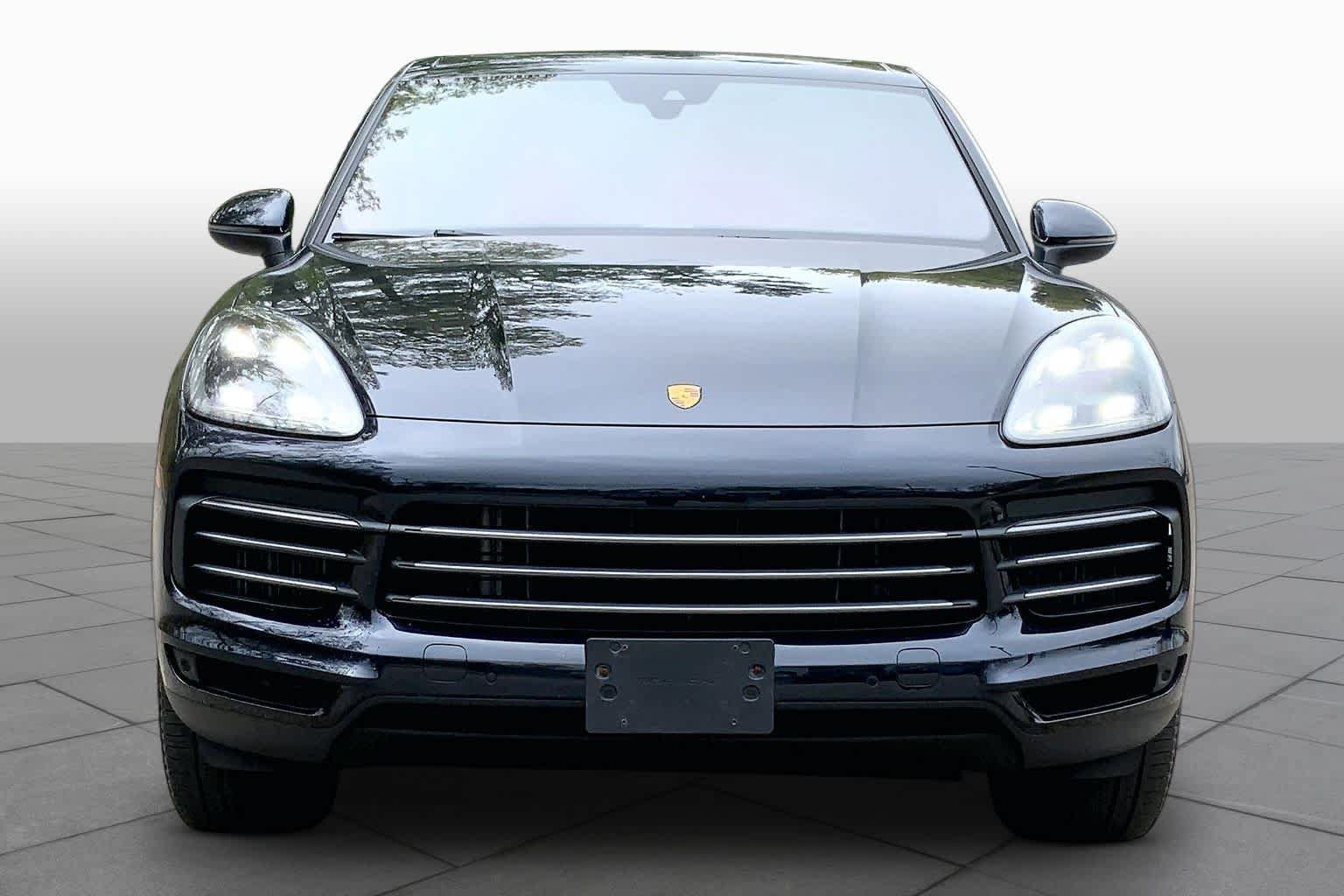 Used 2022 Porsche Cayenne AWD/4WD image 4