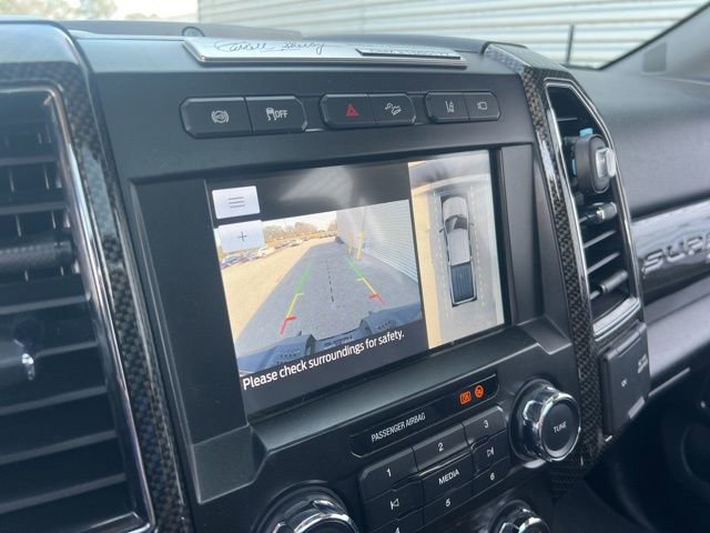 Used 2021 Ford F250 Lariat w/ Lariat Ultimate Package AWD/4WD image 22
