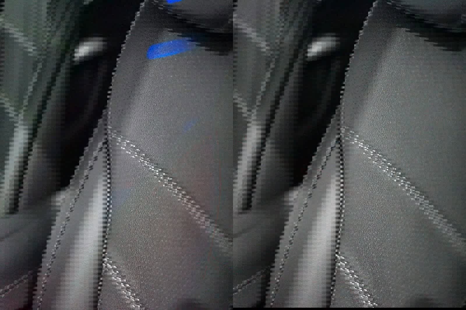 Certified 2025 Mercedes-Benz GLC 300 image 24