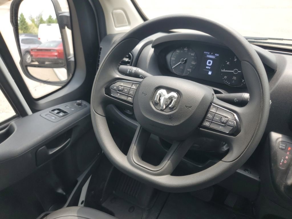 Used 2026 RAM ProMaster 2500 w/ Convenience Group FWD image 7