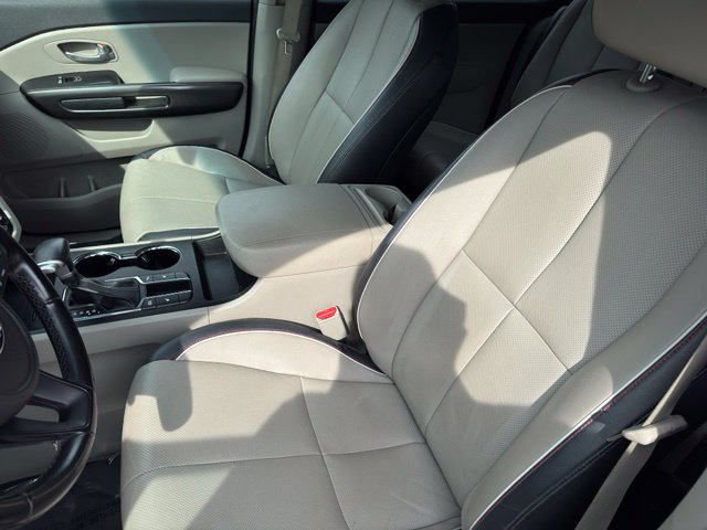 Used 2020 Kia Sedona EX FWD image 6