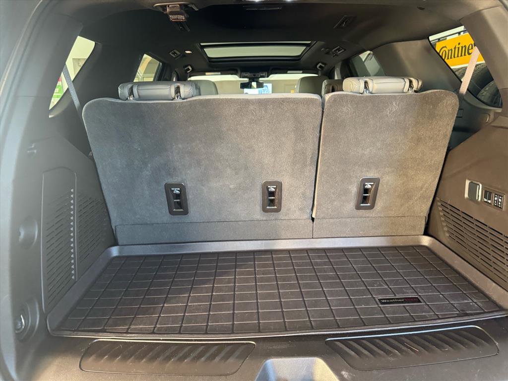 Used 2022 Chevrolet Tahoe LT w/ LT Signature Plus Package image 8