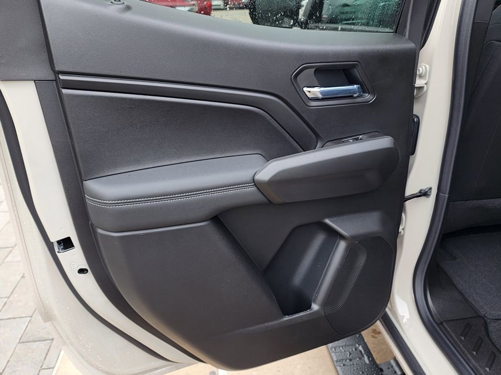 New 2026 GMC Canyon Elevation w/ Convenience Package image 41