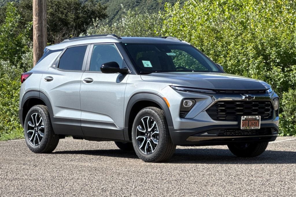 New 2026 Chevrolet TrailBlazer ACTIV w/ Driver Confidence Package FWD image 2
