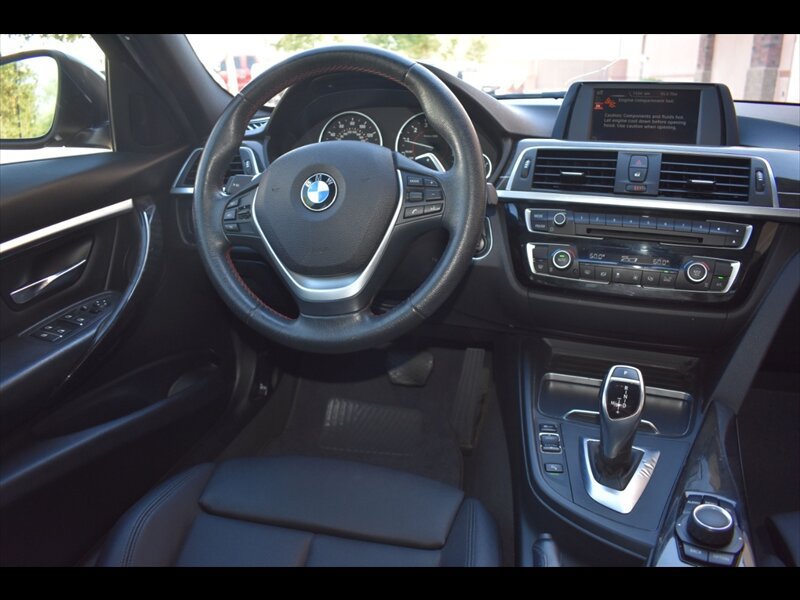 Used 2017 BMW 330i Sedan RWD image 30