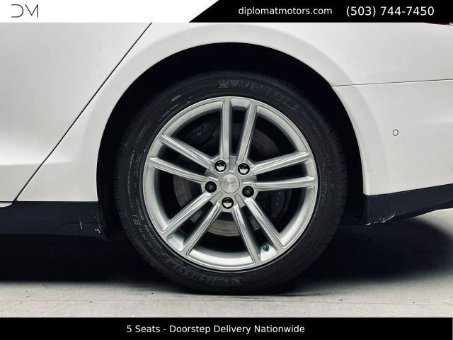 Used 2014 Tesla Model S 85 RWD image 37