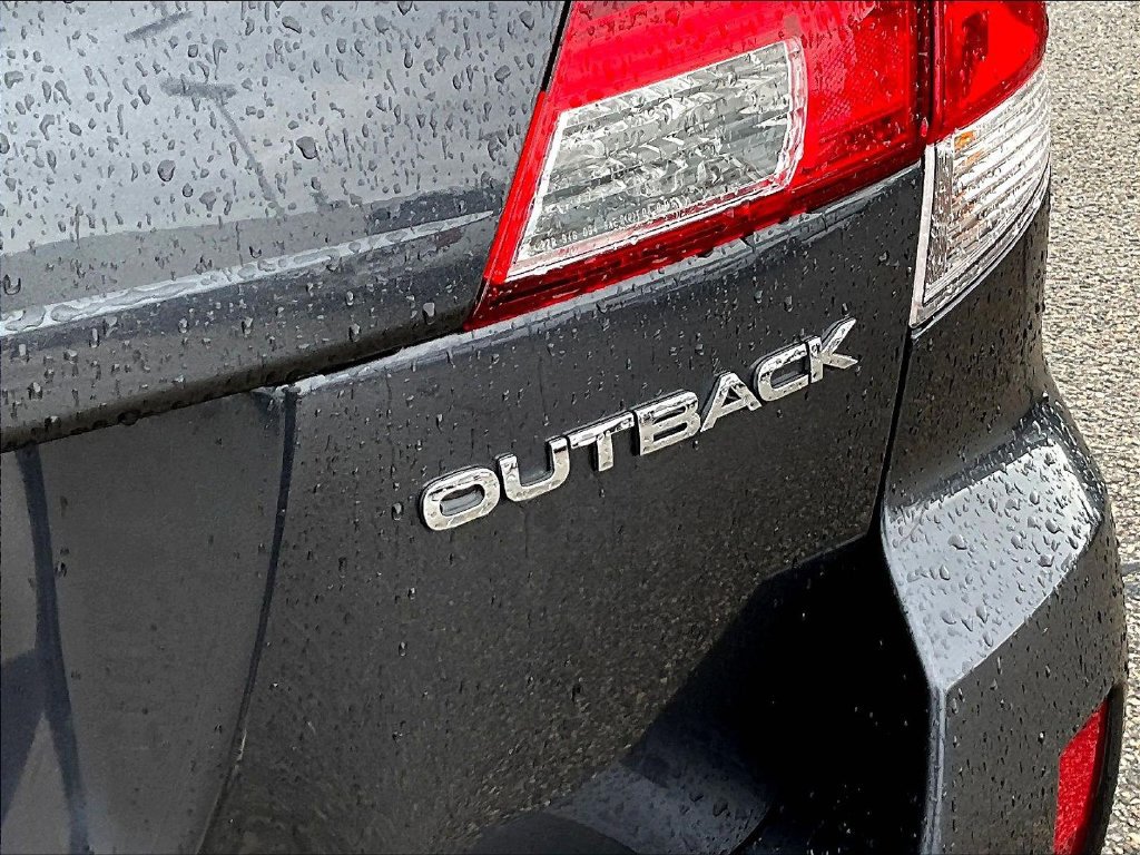 Used 2012 Subaru Outback 2.5i Limited w/ Moonroof Pkg AWD/4WD image 26