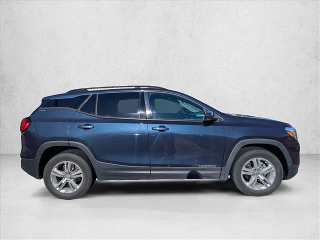 Used 2018 GMC Terrain SLE AWD/4WD image 4
