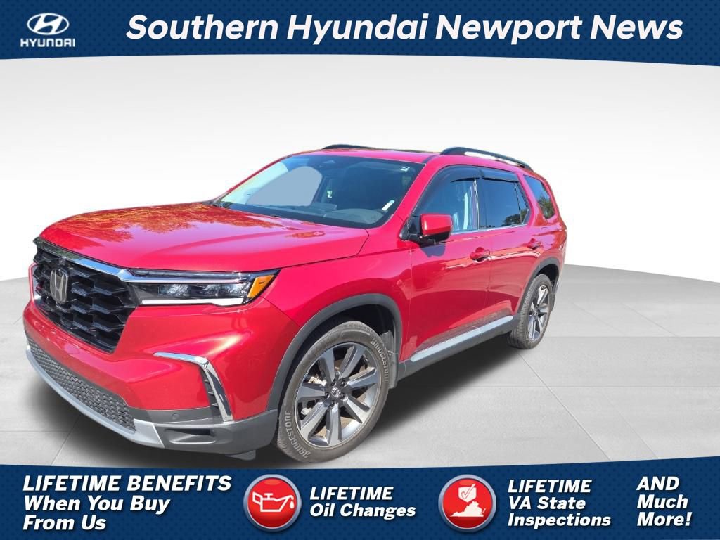 Used 2025 Honda Pilot Elite