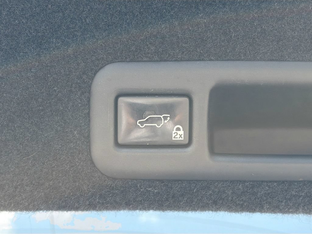 Used 2015 Lexus RX 450h AWD w/ Luxury Package image 13
