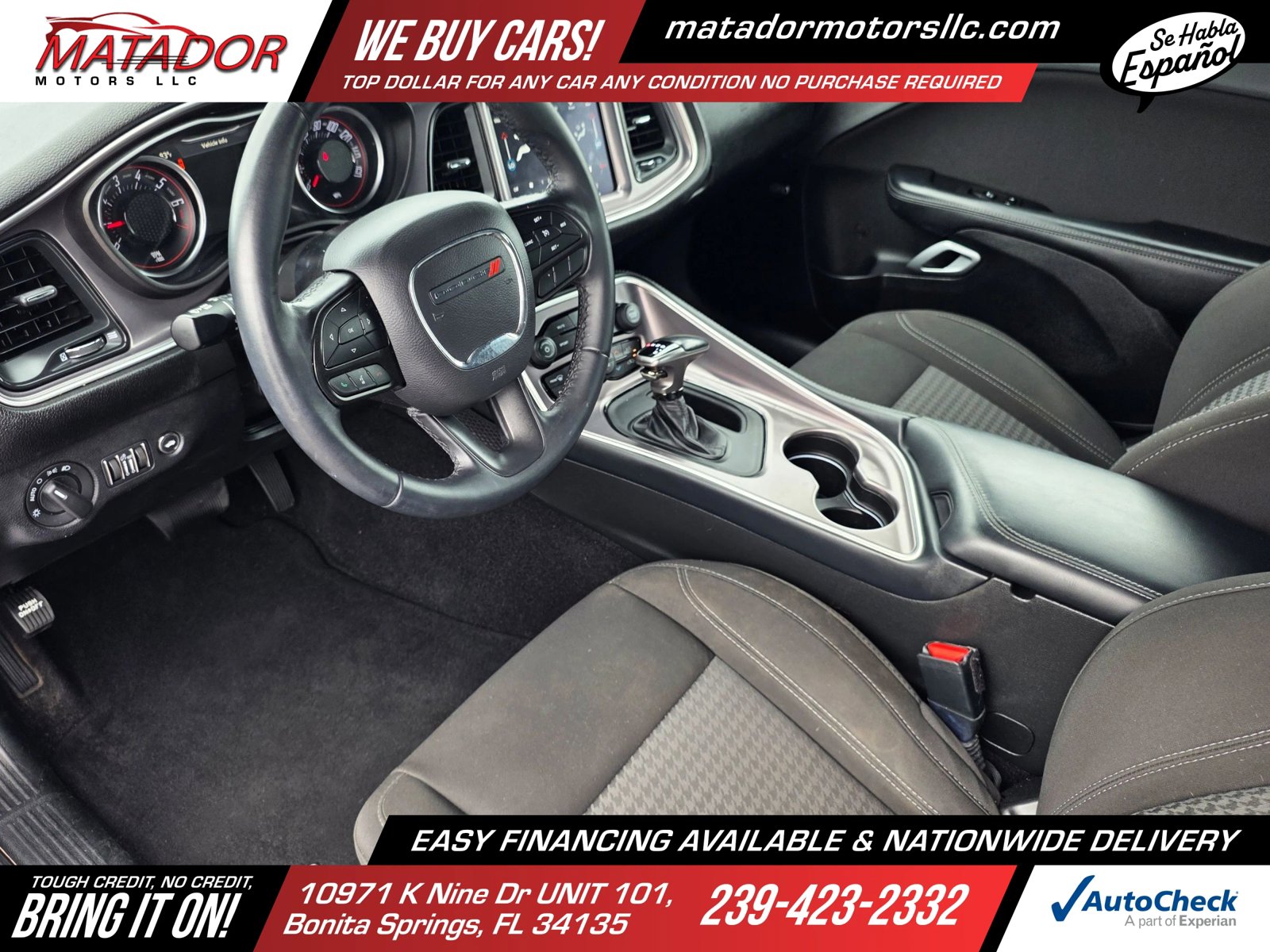 Used 2021 Dodge Challenger SXT RWD image 11