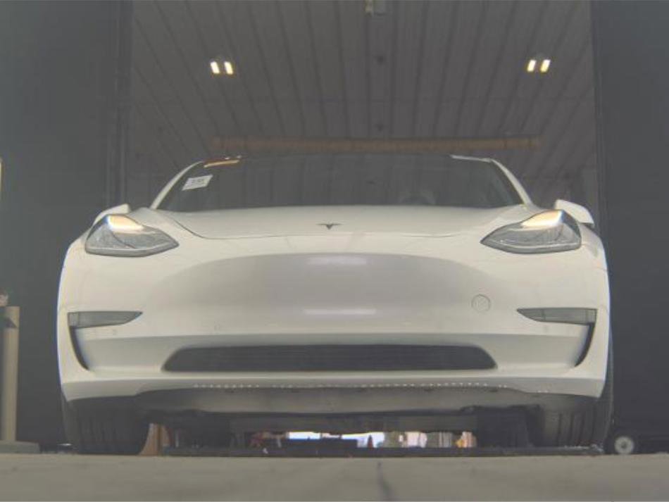 Used 2022 Tesla Model 3 Long Range AWD/4WD image 4